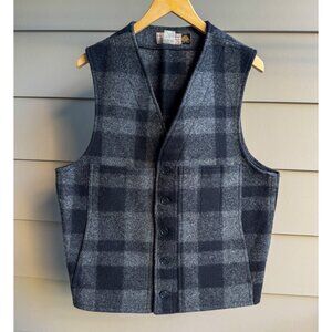 Vintage FILSON Mackinaw Size 44 Gray Buffalo Plaid Wool Buttoned Outdoor Vest
